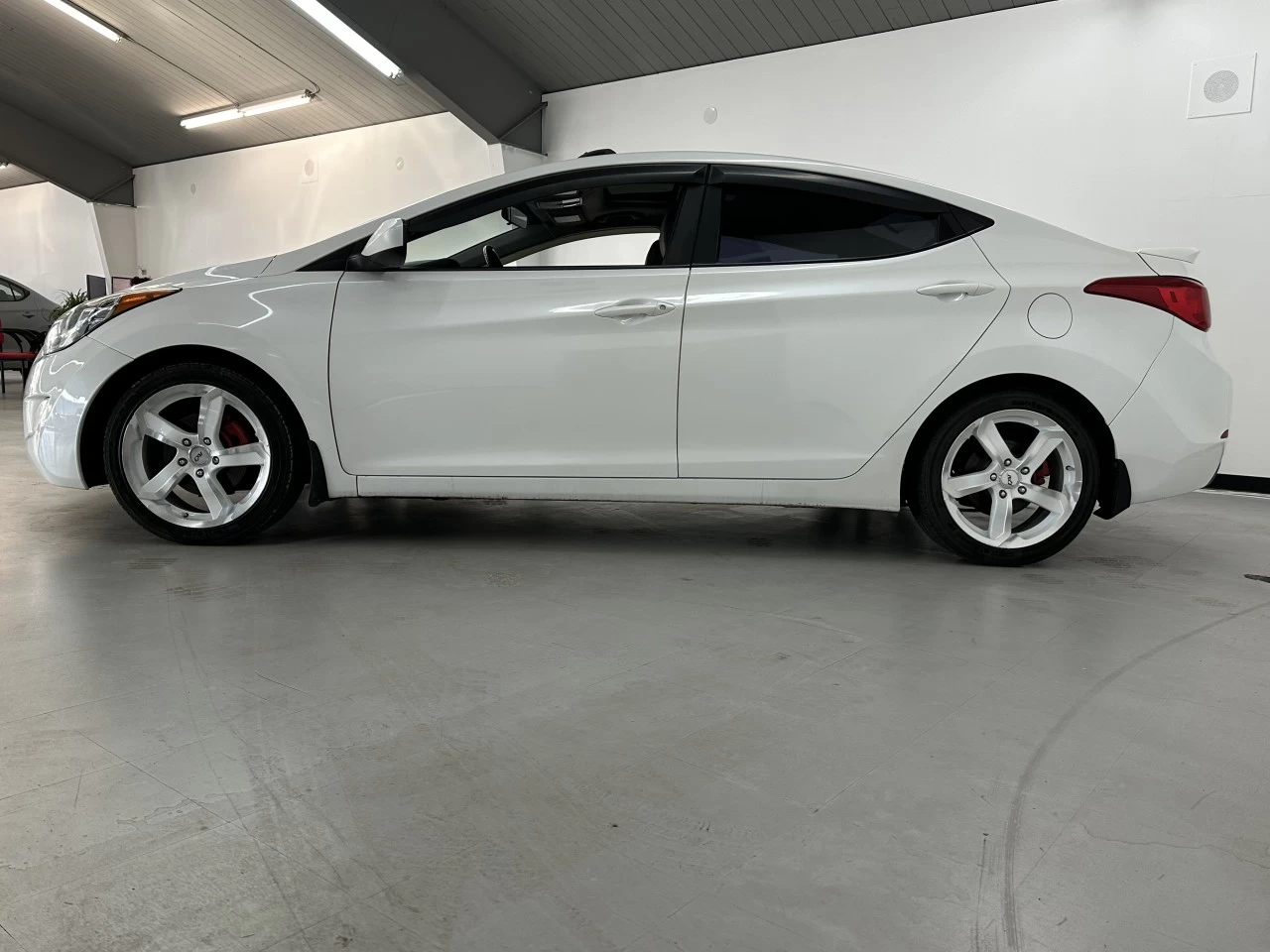 2012 Hyundai Elantra GLS Image principale