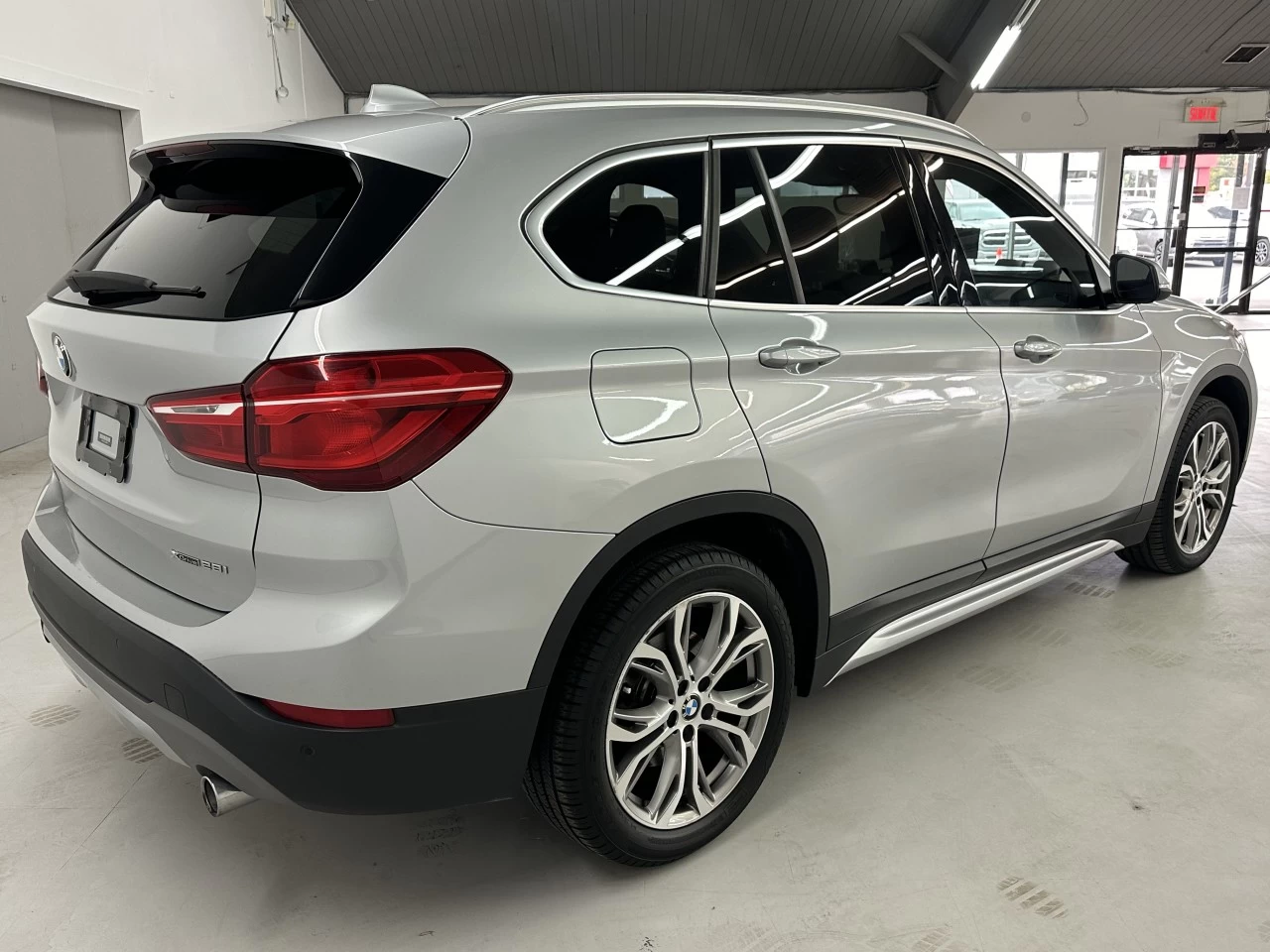 2018 BMW X1 xDrive28i Image principale