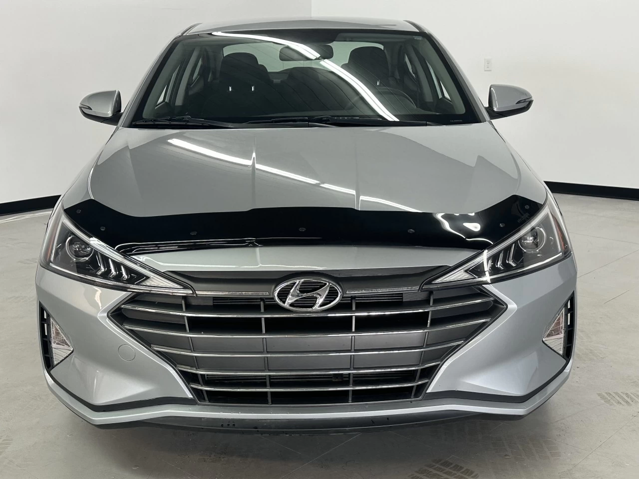 2020 Hyundai Elantra Preferred Main Image