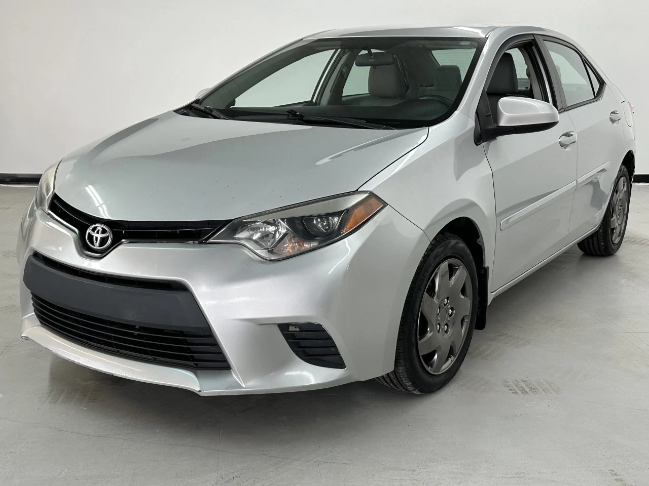 2014 Toyota Corolla CE/S/LE Image principale