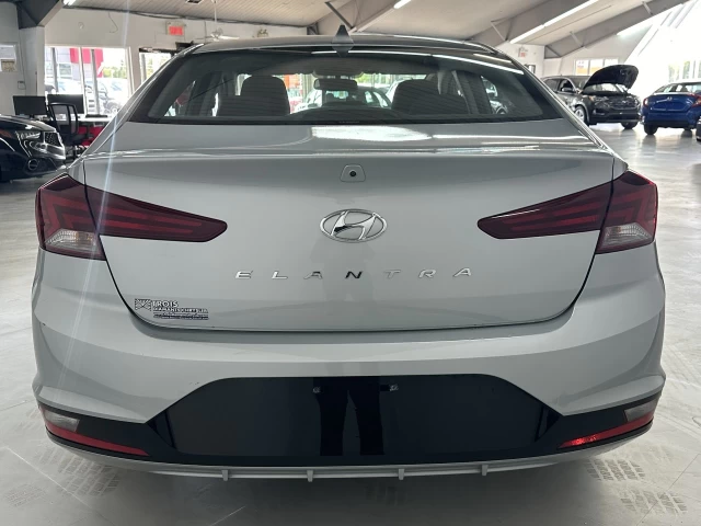 Hyundai Elantra Preferred 2020