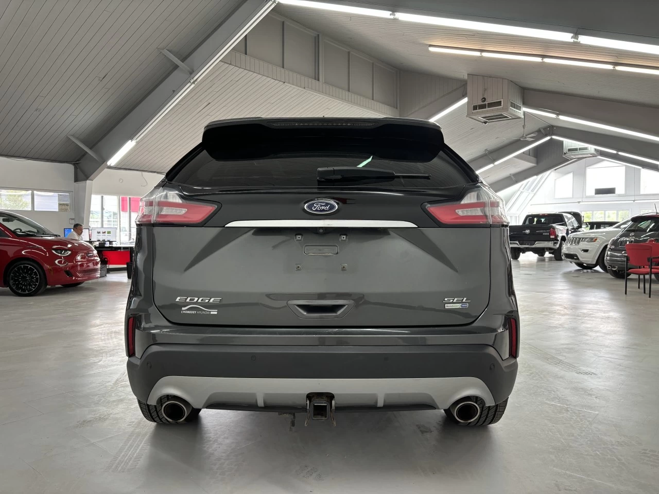 2019 Ford Edge SEL Image principale