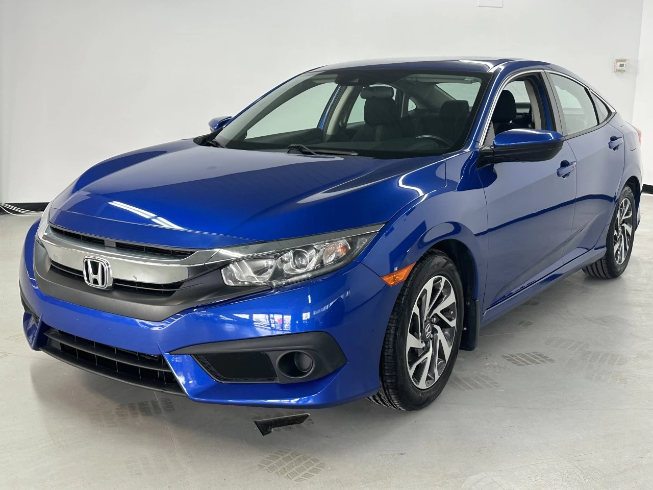 2018 Honda Civic Berline SE Image principale