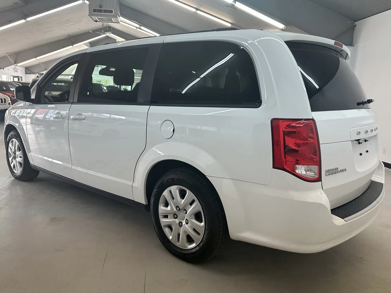 2020 Dodge Grand Caravan SXT Main Image