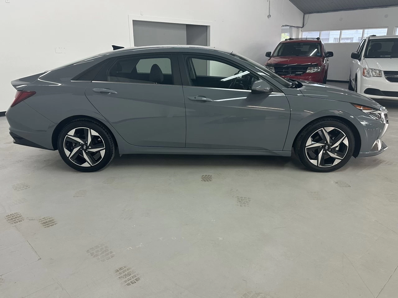 2021 Hyundai Elantra Ultimate Image principale