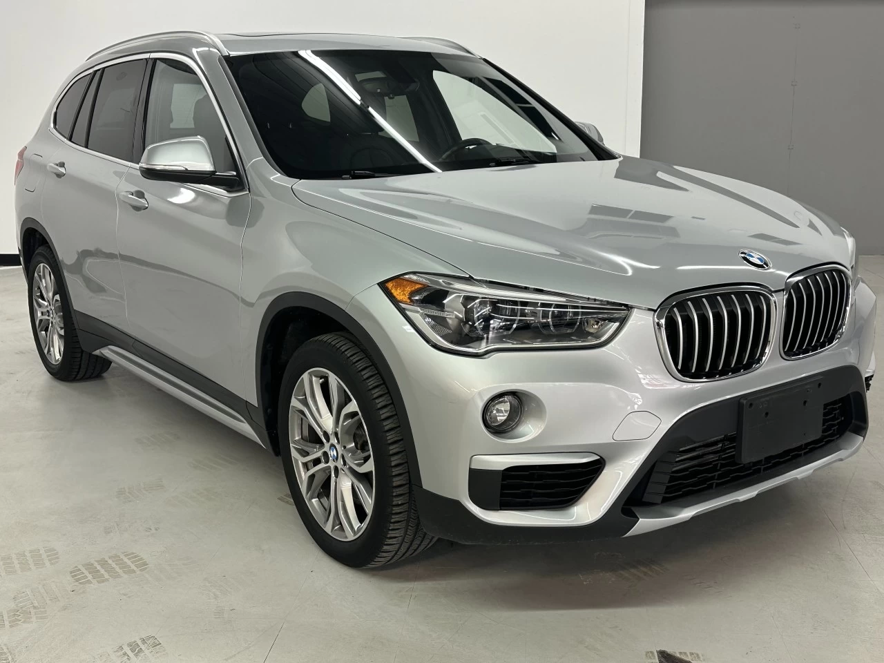 2018 BMW X1 xDrive28i Image principale