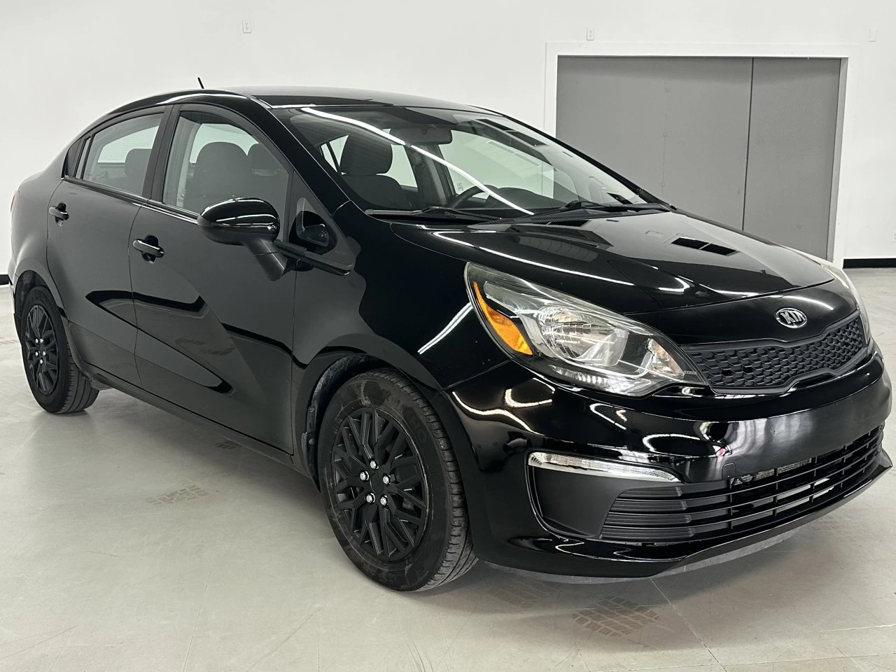 2017 Kia Rio LX Main Image