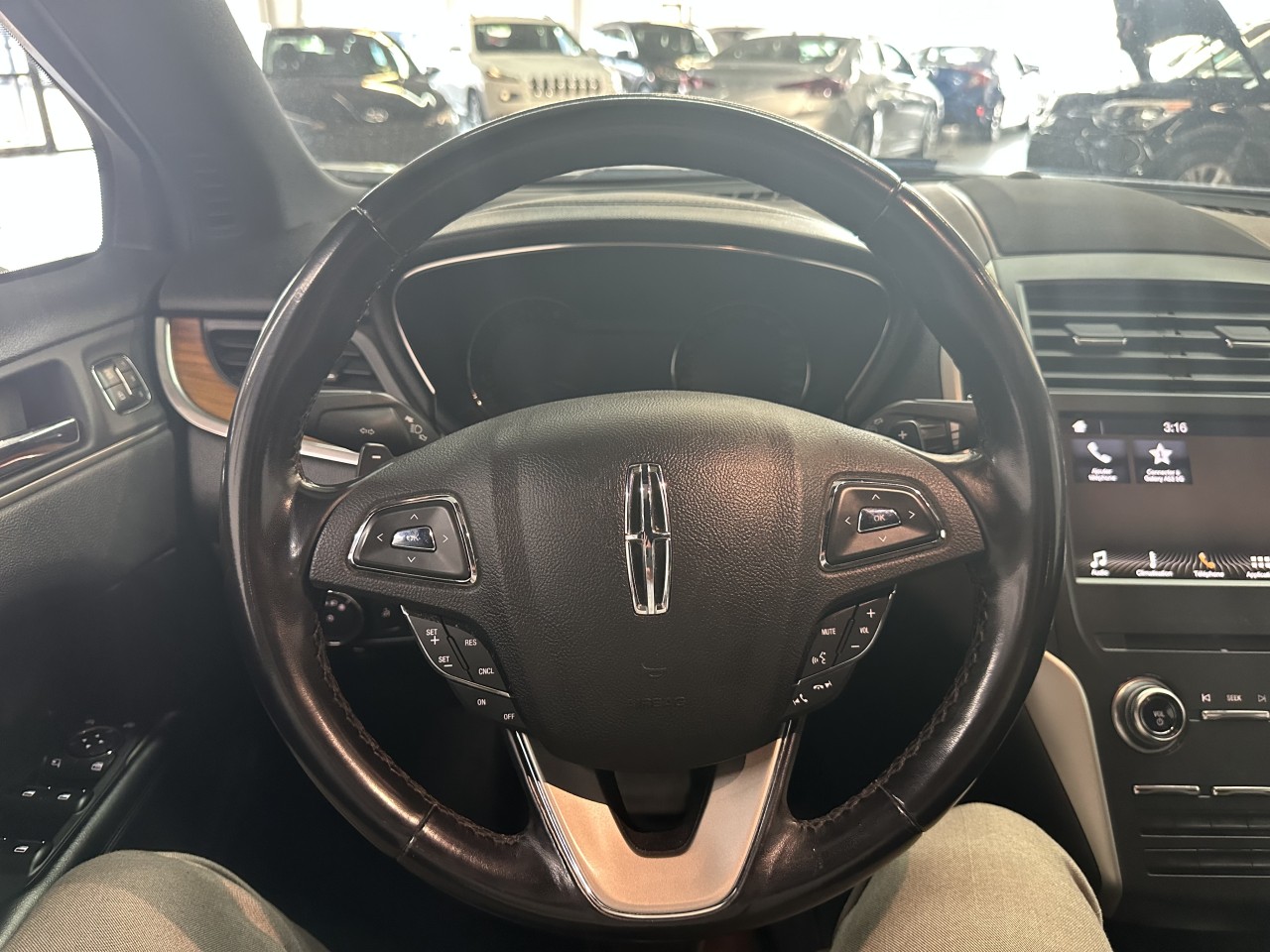 2018 Lincoln MKC Select Main Image