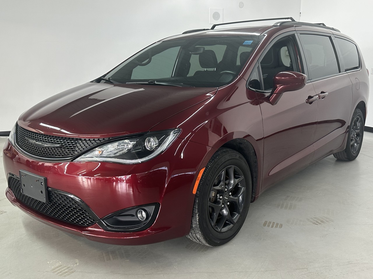 Chrysler 2019 Pacifica Touring Plus